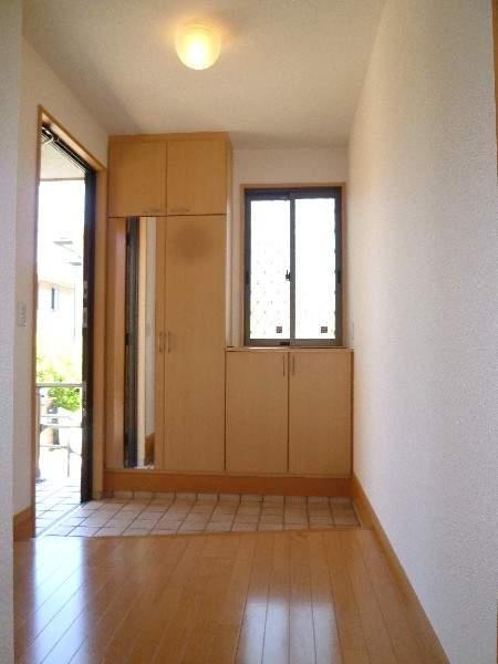 Entrance. Entrance of the bright atmosphere!