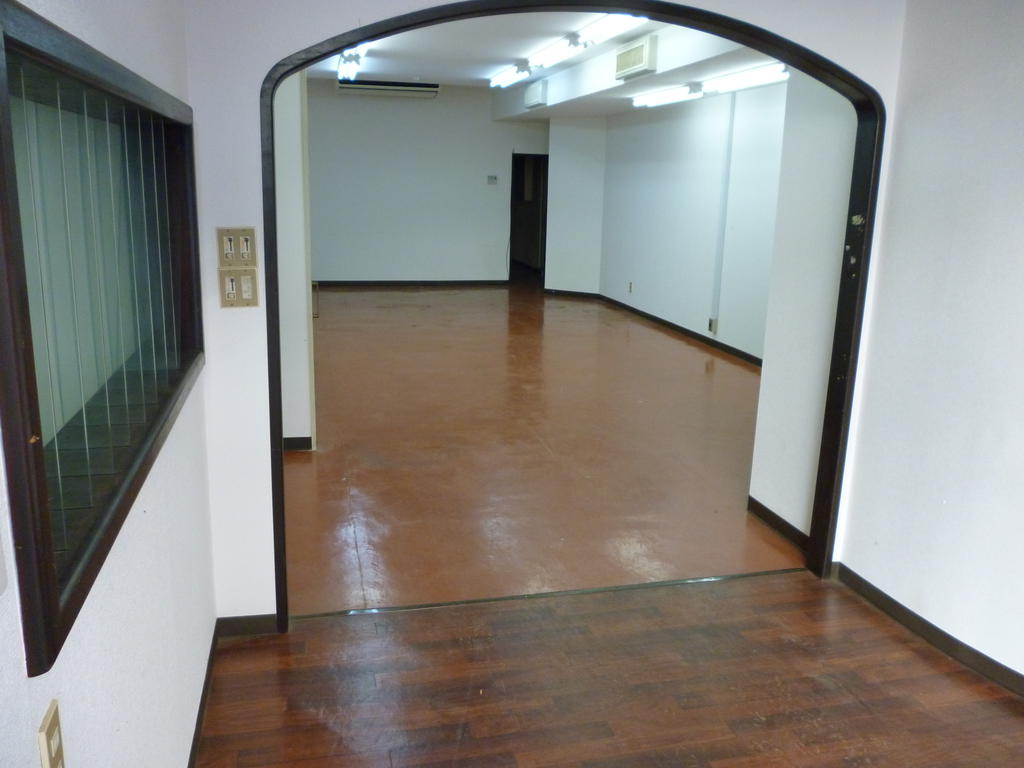 Other room space. There is a depth