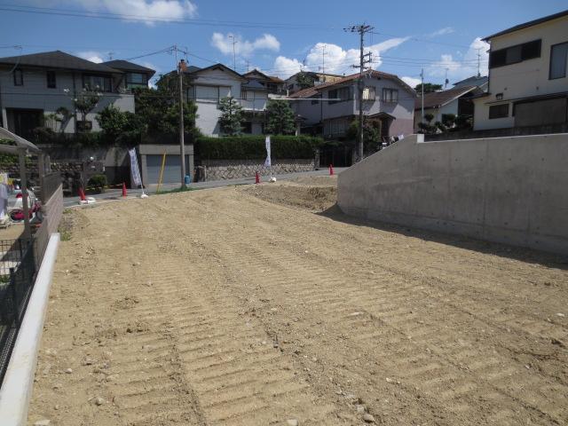 Local land photo. From the north