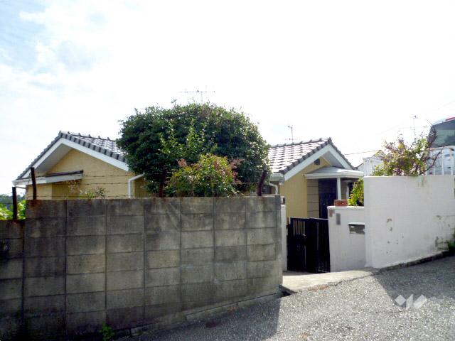 Local appearance photo. From the northeast side