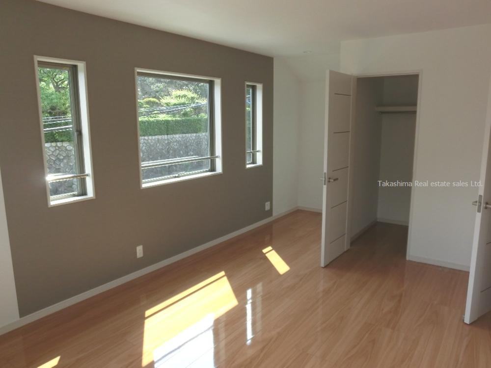 Non-living room. 2 Kaiyoshitsu. It is suitable for south.