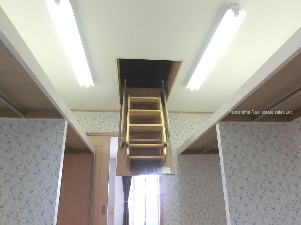 Receipt. There is also attic storage.