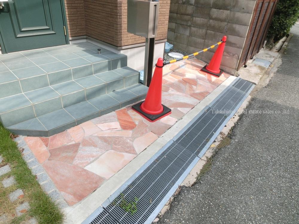 Other local. Entrance around the outside structure.