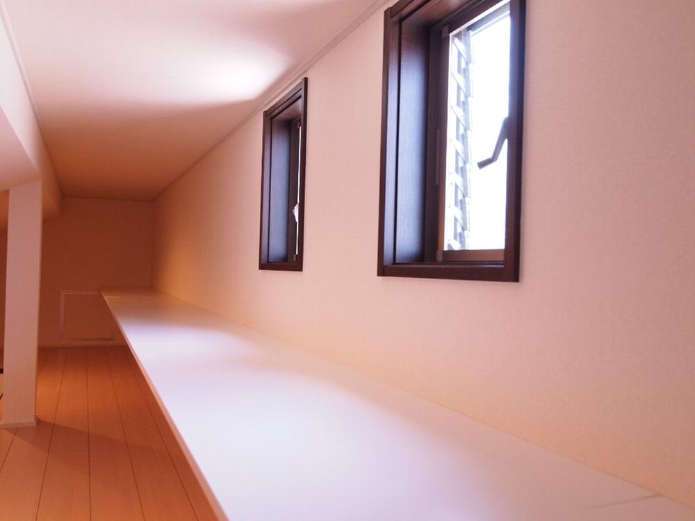 Receipt. Large attic storage 10 Pledge