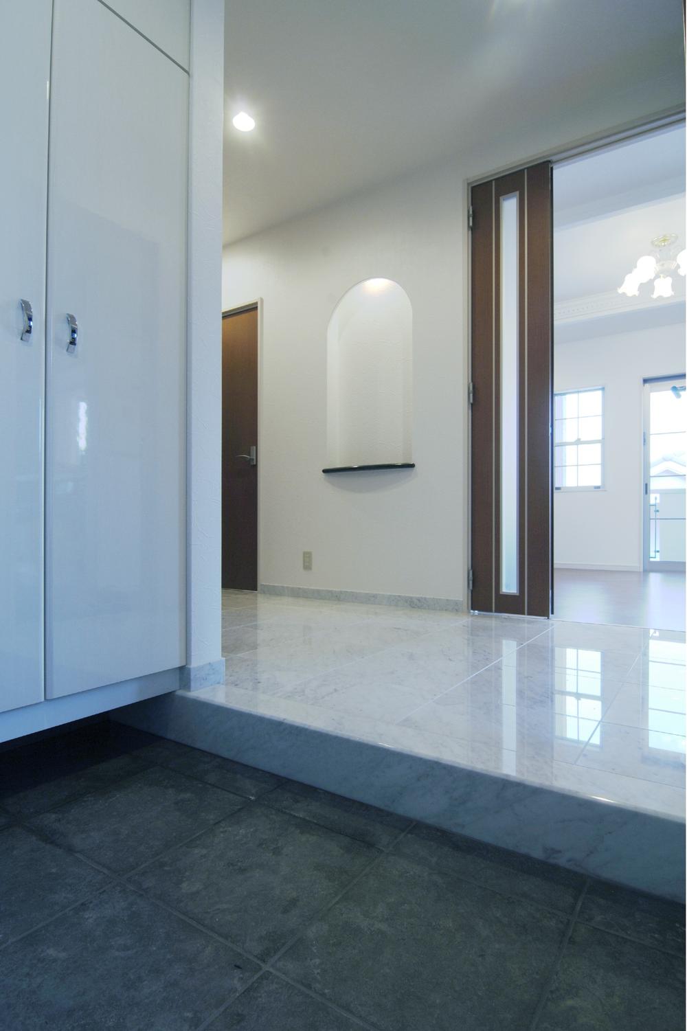 Other building plan example. Entrance