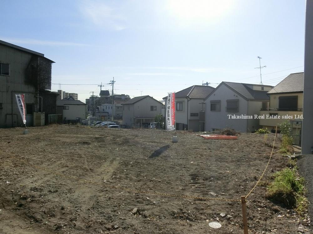 Local land photo. Southwest side one step lower, Day is a good thing. 