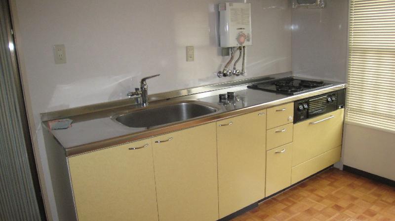 Kitchen. System kitchen