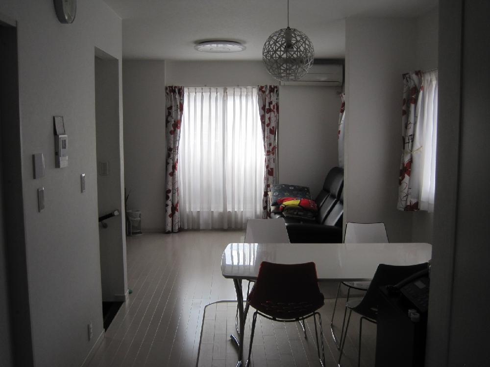 Living. Living-dining