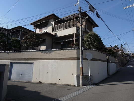 Local appearance photo