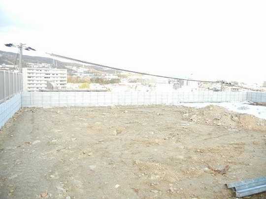 Local land photo. Current Status vacant lot