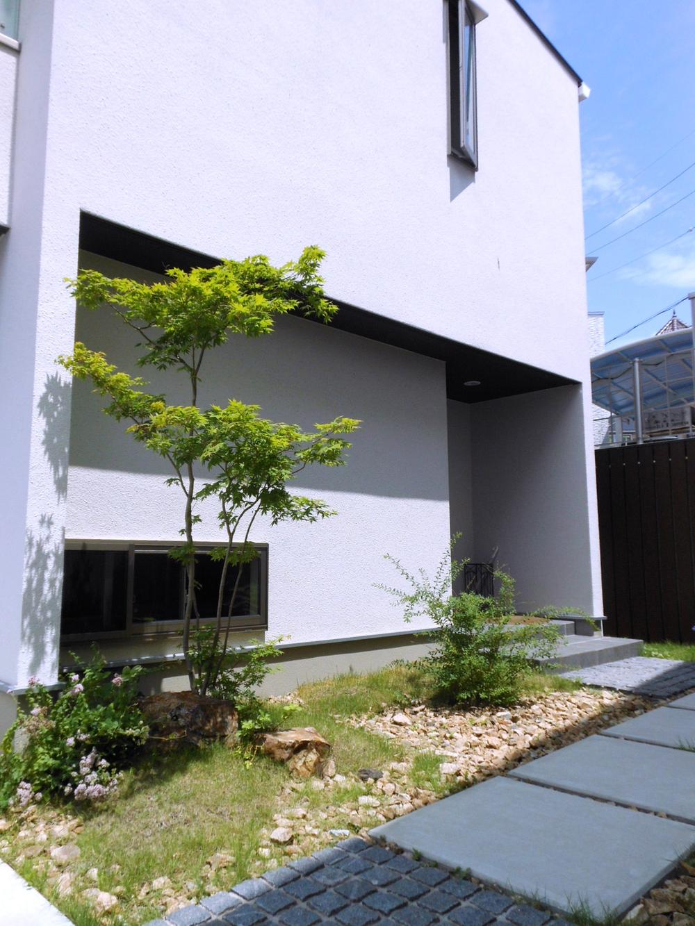 Local appearance photo. Appearance (taken from the garden) (July 2013 shooting)