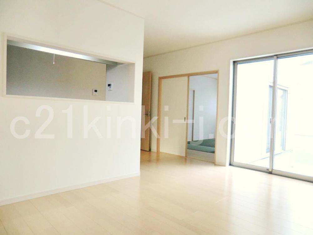 Same specifications photos (living). Same specifications photos (living) Unnecessary and easy care wax!