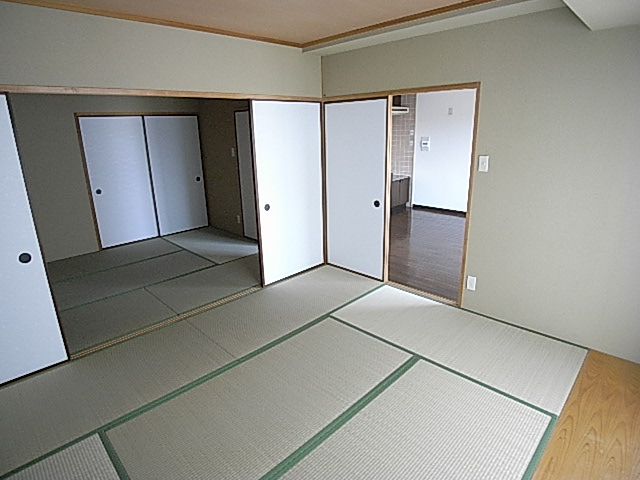 Other room space