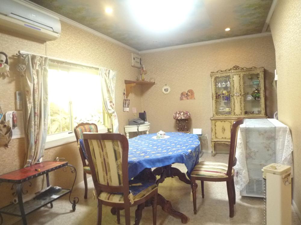 Other introspection. dining room