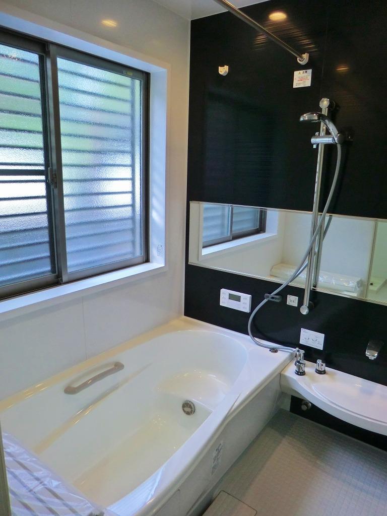 Bathroom. Photo bathroom of A No. land