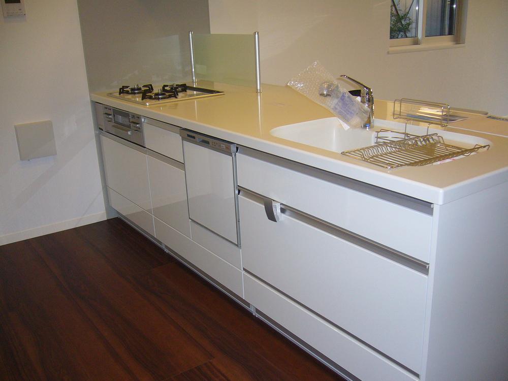 Kitchen. No. B areas (February 2013) Shooting