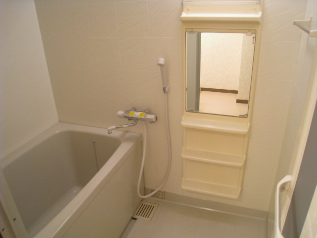 Bath. Otobasu, It is with reheating function.