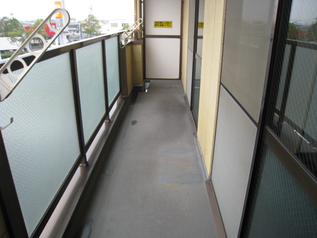 Balcony. Customer. If you decide, It is now in the campaign!