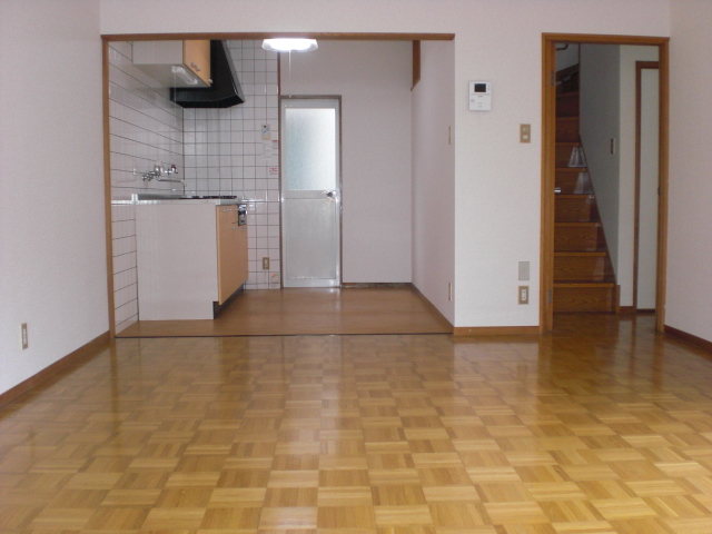 Living and room. LDK14.7 Pledge ^^