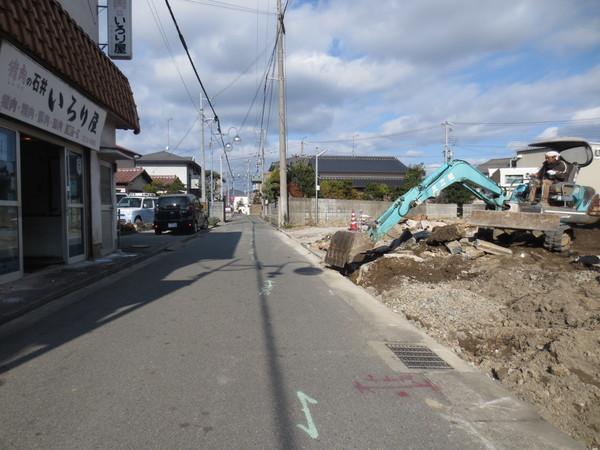 Local photos, including front road