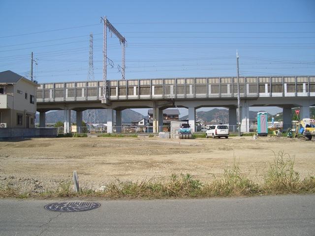 Local photos, including front road. Local (May 2015) Shooting