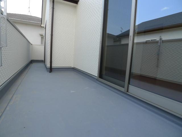 Same specifications photos (Other introspection). It is a laundry also dried easily to a wide balcony