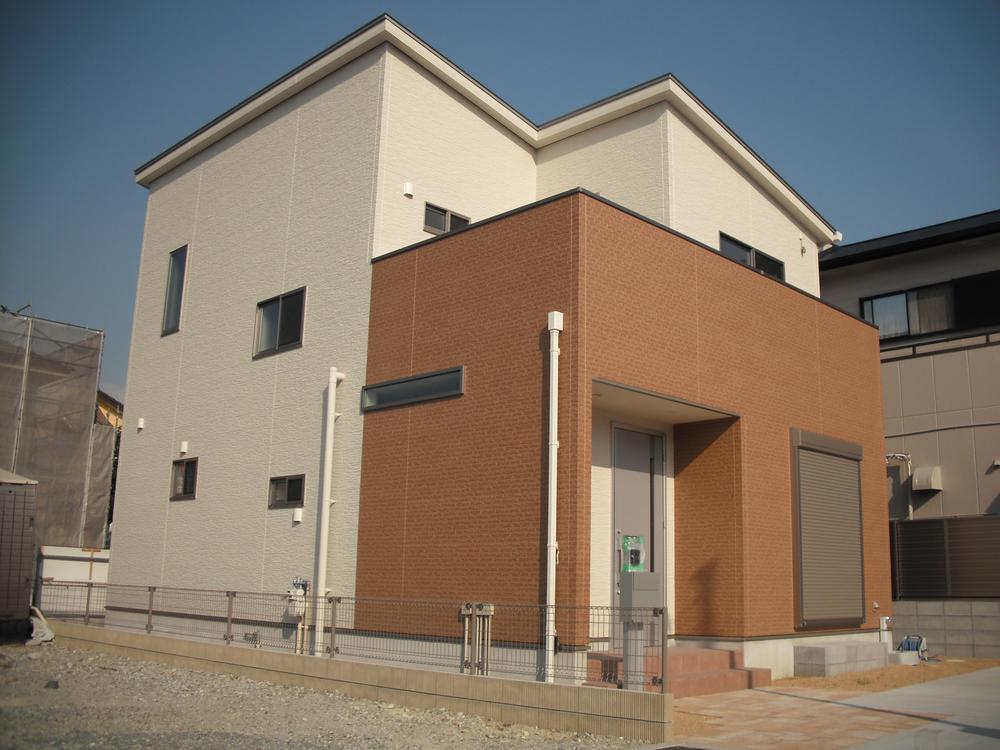 Local appearance photo. Newly built single-family Takasago Yonedachoyoneda local