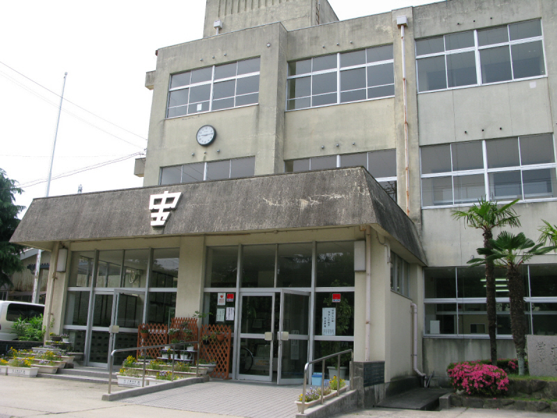 Junior high school. Hoden 488m until junior high school (junior high school)