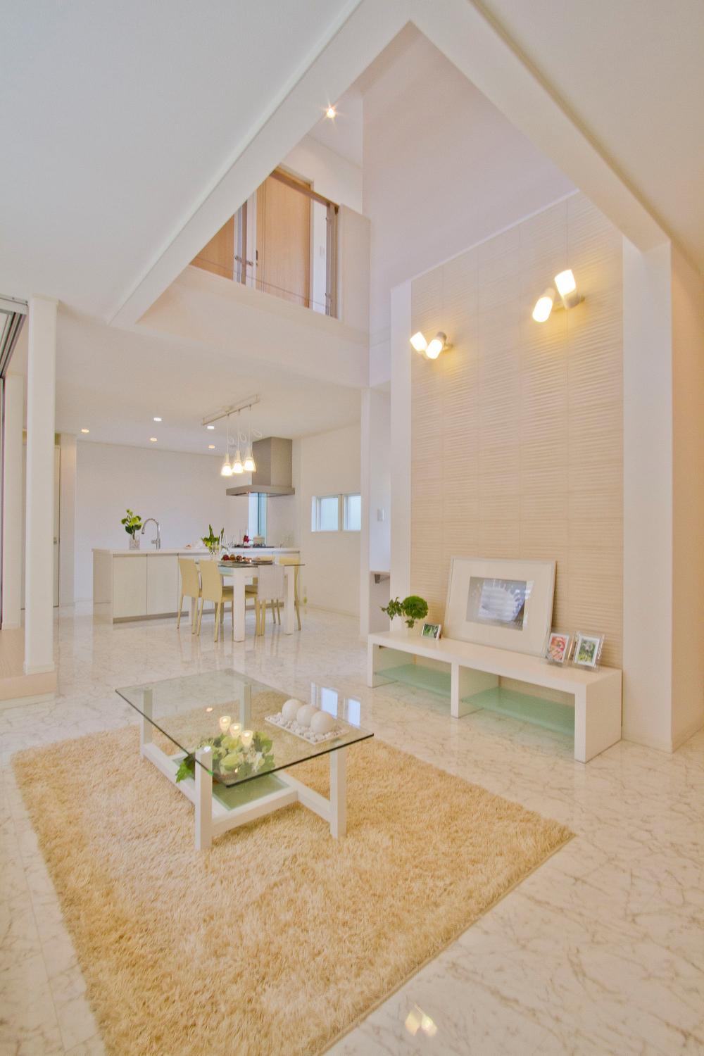 Model house photo. About from local 7.6km