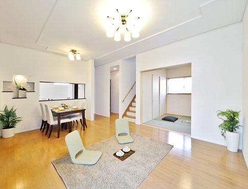 Living. No. 6 areas ・ Model house