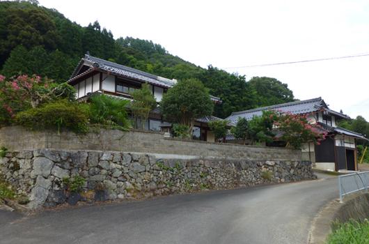 Local appearance photo. 12km than 6km Maizuru motorway Kasuga IC than JR Fukuchiyama Line Tamba Takeda Station!