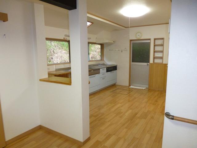 Living. State of the kitchen