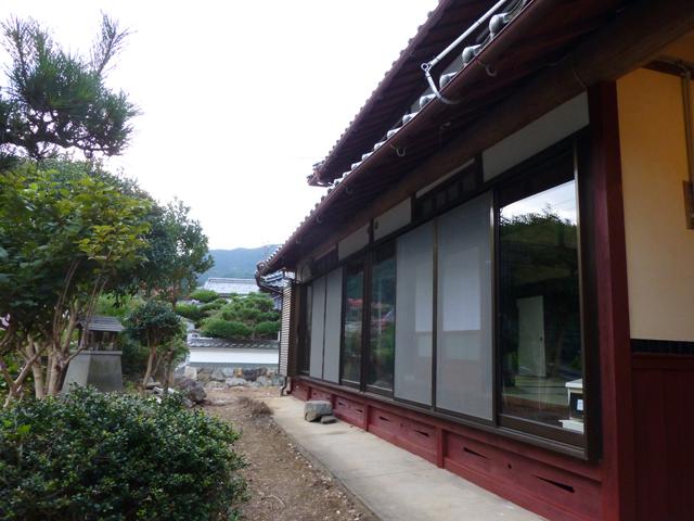 Garden. State of the veranda and garden