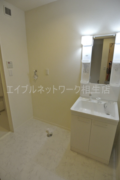 Washroom. The model image