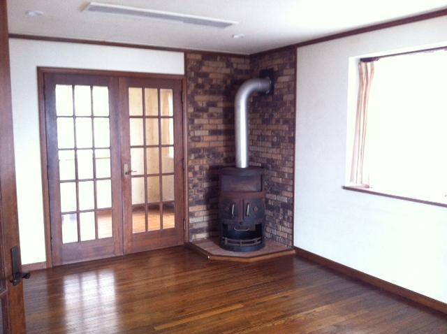 Living. Indoor (June 2013) Shooting