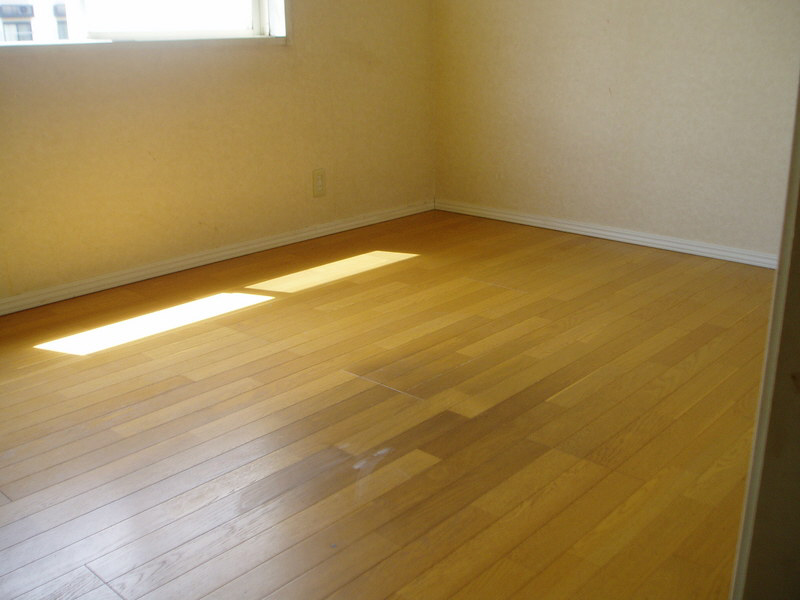 Living and room. Western style room 6 Pledge