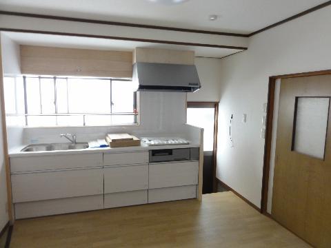 Kitchen. w = 2400, (with IH)