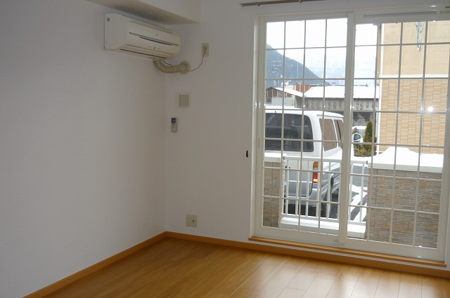 Living and room. Located in the storage each room!