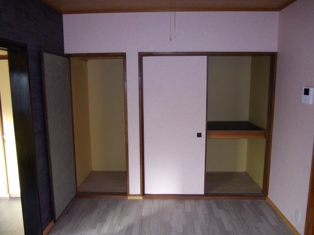 Receipt. Living storage