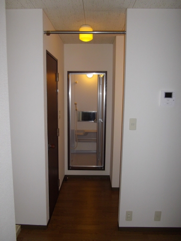 Washroom. Dressing room