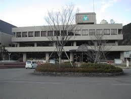 Government office. Adoptive father city hall Yabu local station to the (government office) 906m