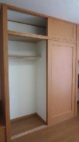 Receipt. Closet with partition