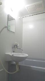 Bath. With bathroom dryer