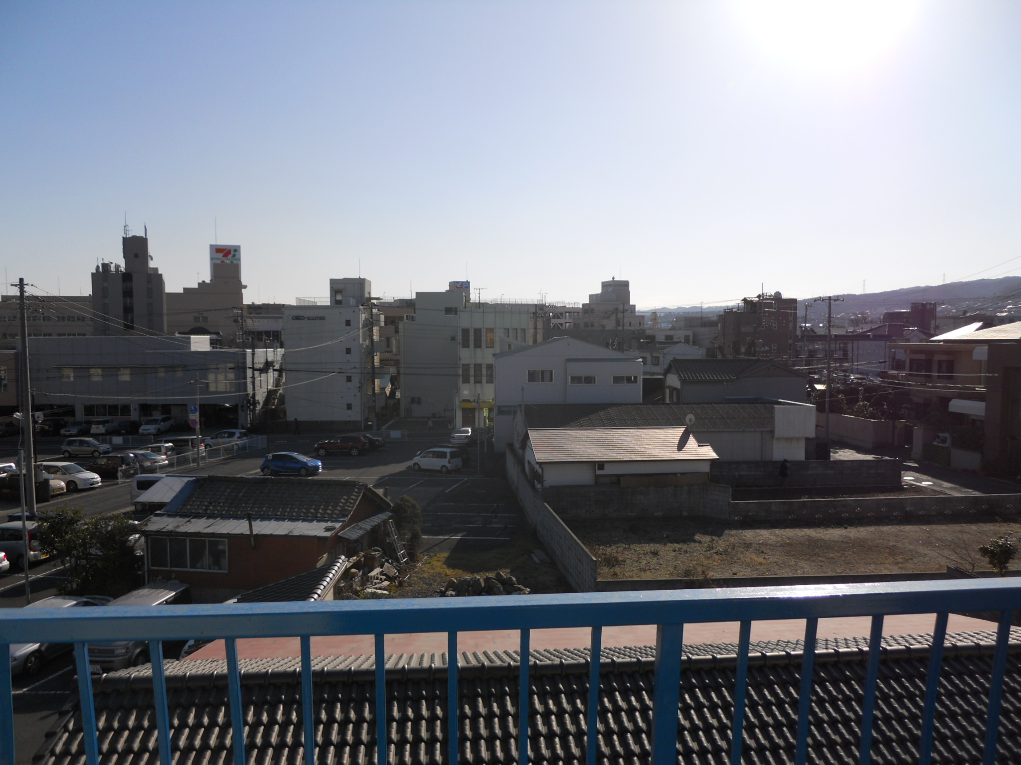 View. South is facing.