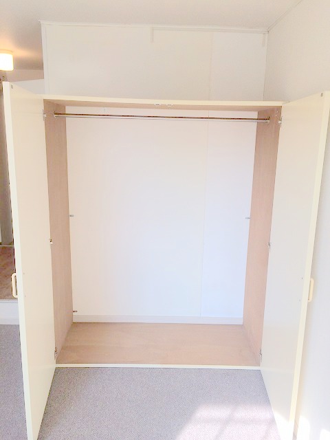 Receipt. If photo is different from the current situation in the same type Property, Present condition priority