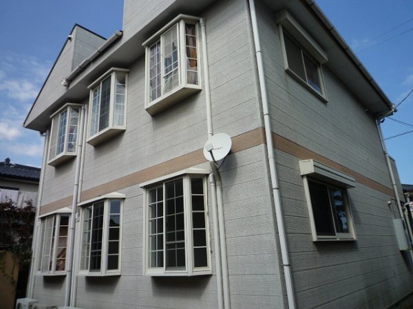 Building appearance. Western-style 1K apartment