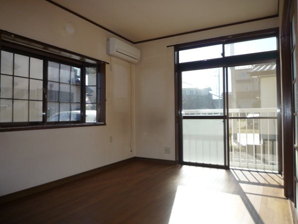 Other room space. Western style room