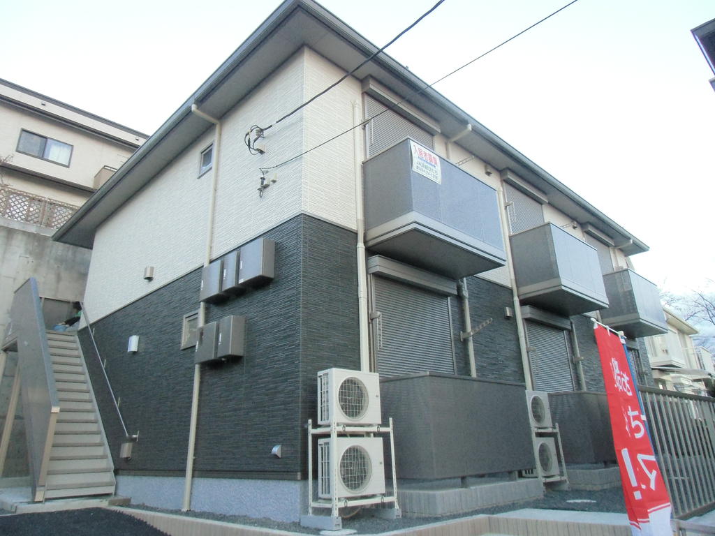 Building appearance. The appearance of the shade with a calm