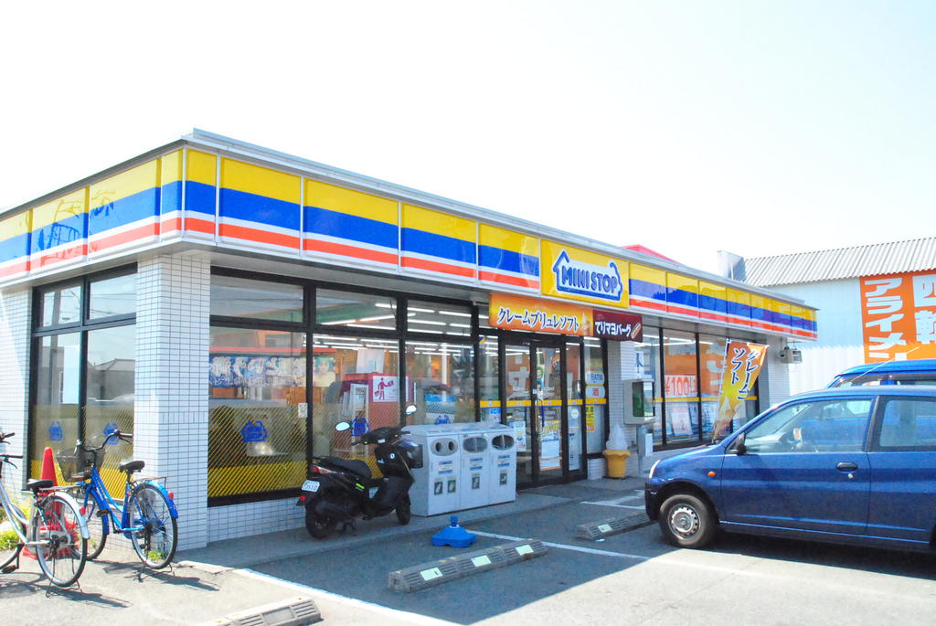 Convenience store. MINISTOP Hitachi Taga store up (convenience store) 697m