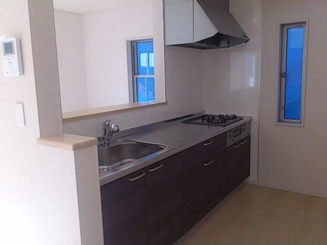 Same specifications photo (kitchen)